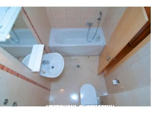 Villa Apartments Joseph Kaštela