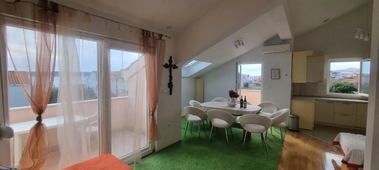 Villa Apartments Joseph Kaštela Kroatien