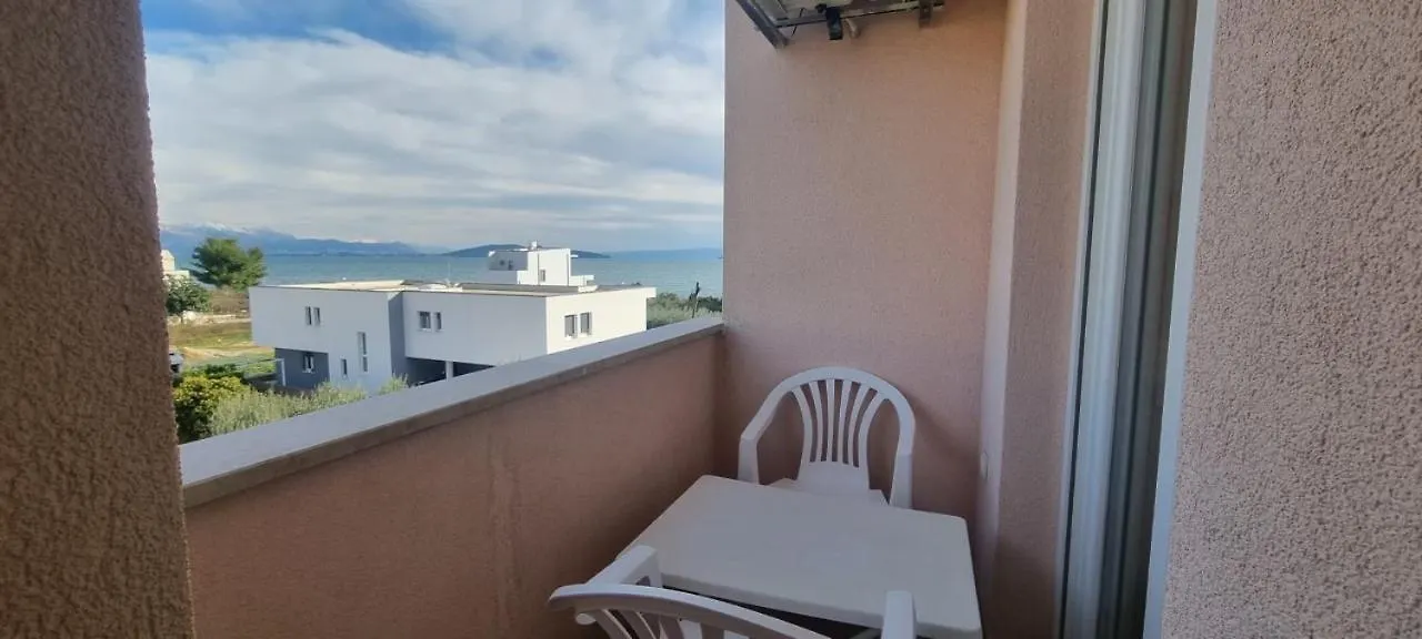 Villa Apartments Joseph Kaštela